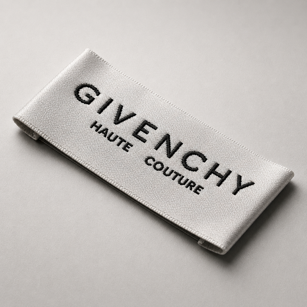 Qualité Sartorial Satin — Givenchy Haute Couture